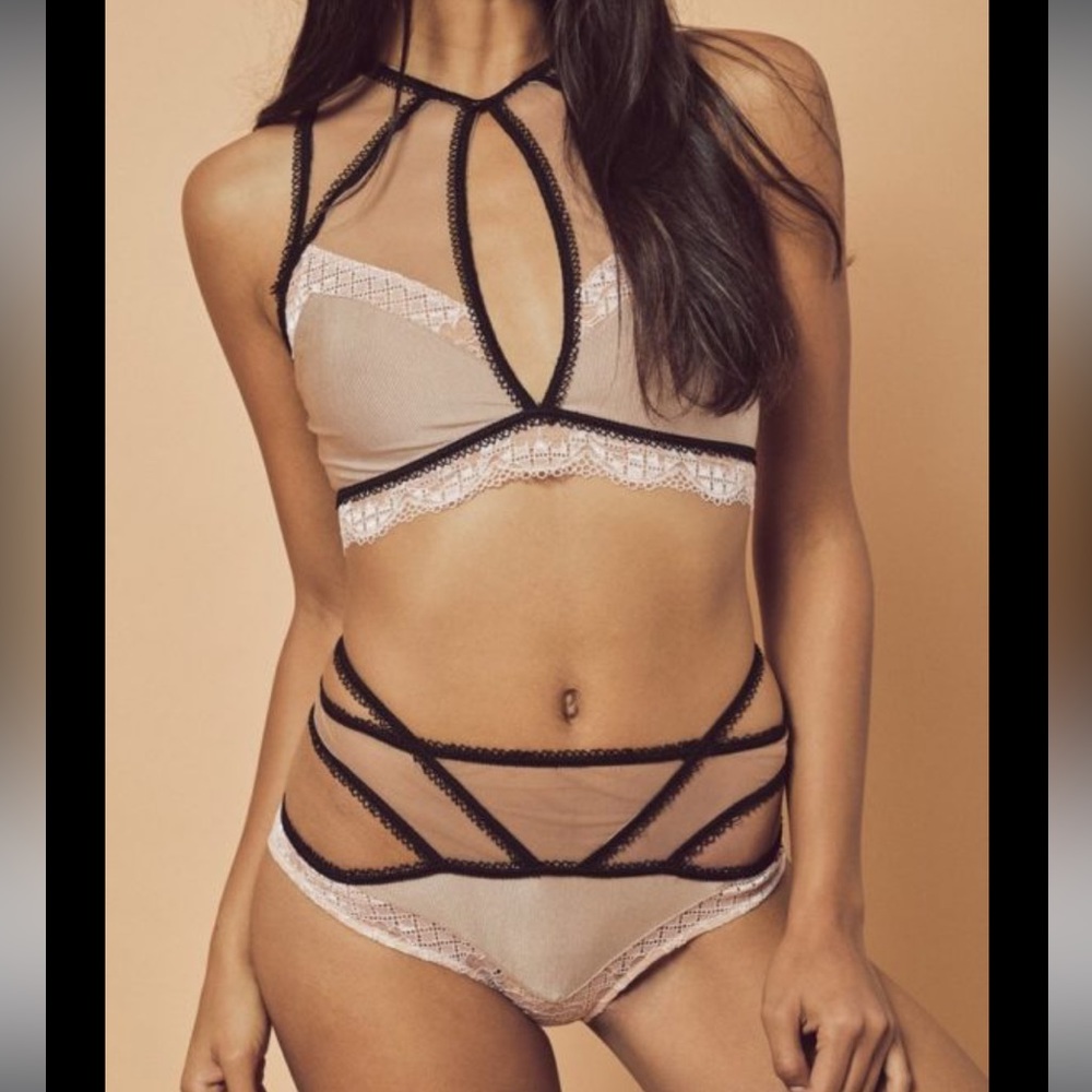 NWT For Love & Lemons Yvette Bondage Bra & Panty Set
